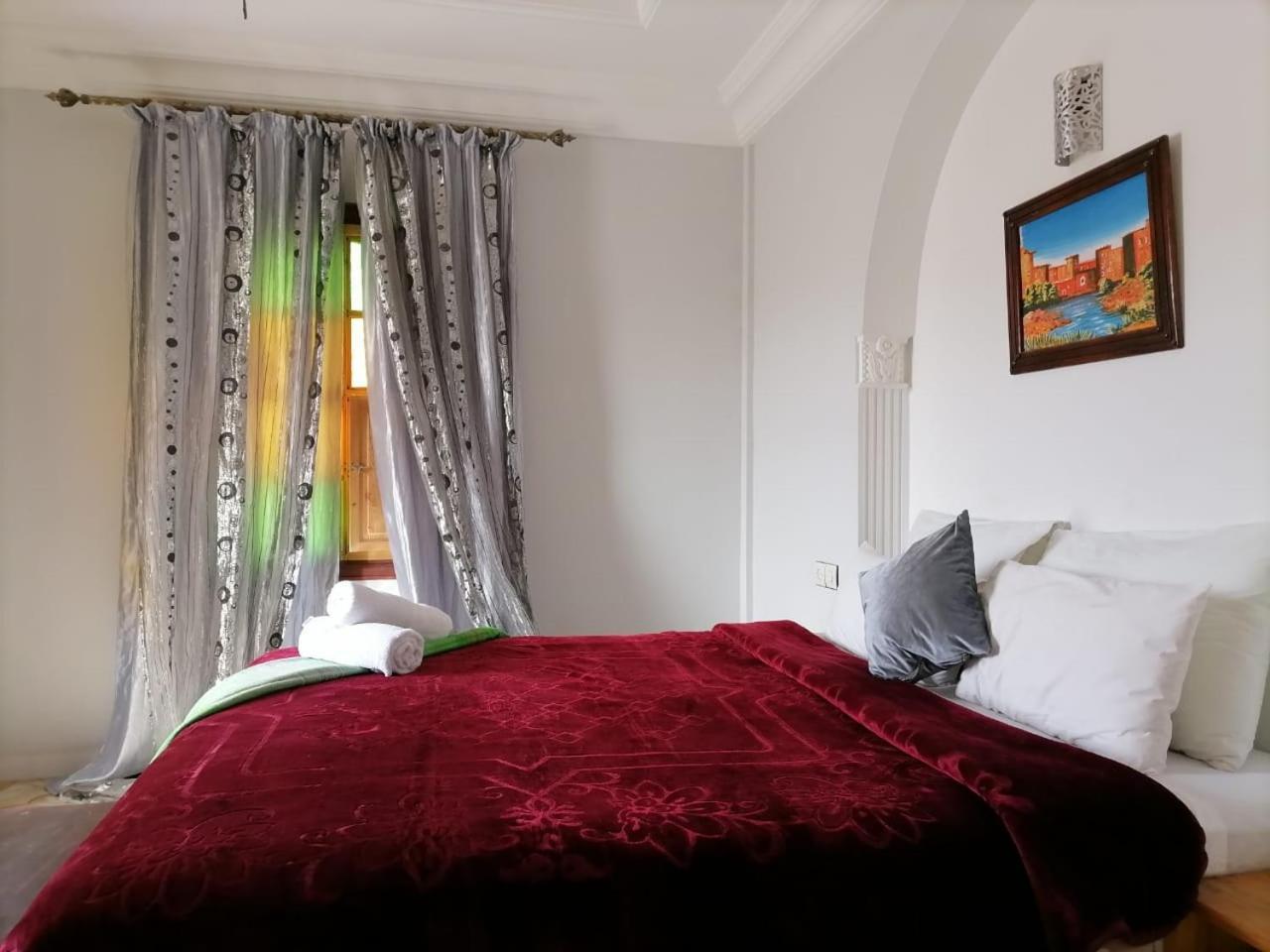 Chambre D'Hotes Aya Узуд Экстерьер фото